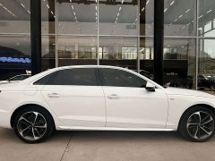 Audi A4L 2022 40 TFSI Fashion Dynamic - ფოტო 10