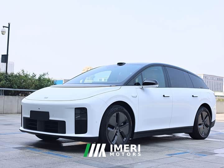 Li Auto i6 Two-wheel drive standard version - ავტომობილი ჩინეთიდან
