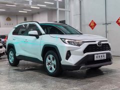 Toyota RAV4 2024 2.0L CVT FWD Urban Edition - ფოტო 3