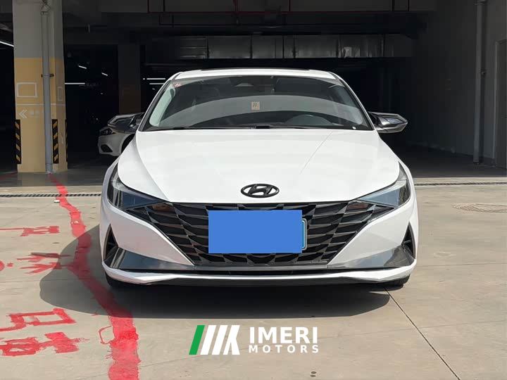 Hyundai Elantra 1.5L CVT Luxury