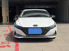 Hyundai Elantra 1.5L CVT Luxury - ფოტო 1