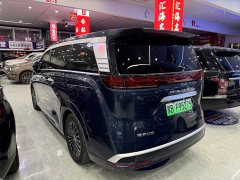 Denza D9 2022 DM-i 970 AWD Flagship - ფოტო 3