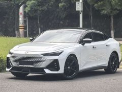 Changan UNI-V 2022 1.5T Deluxe - ფოტო 1
