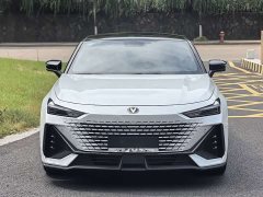 Changan UNI-V 2022 1.5T Deluxe - ფოტო 2