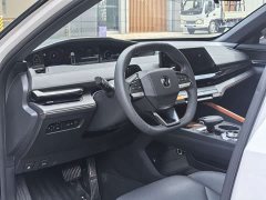 Changan UNI-V 2022 1.5T Deluxe - ფოტო 7