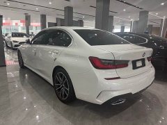 BMW 3 Series 325Li M Sport Package - ფოტო 10