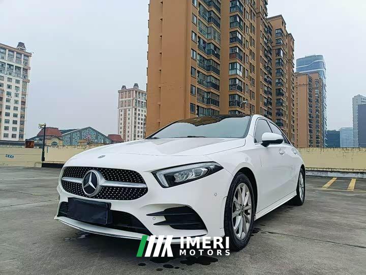 Mercedes-Benz A-Class A 200 L Sport Sedan Fashion Edition