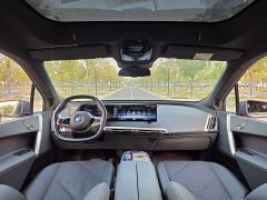 BMW iX xDrive40 - ფოტო 19