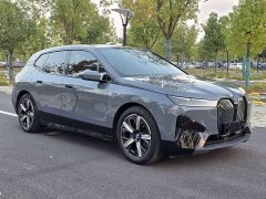 BMW iX xDrive40 - ფოტო 3