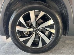 Volkswagen Taos 280TSI FWD Luxury Smart Connected Edition - ფოტო 14