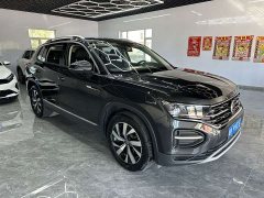 Volkswagen Taos 280TSI FWD Luxury Smart Connected Edition - ფოტო 3
