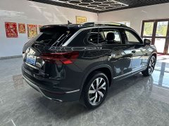 Volkswagen Taos 280TSI FWD Luxury Smart Connected Edition - ფოტო 5