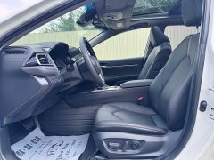 Toyota Camry 2.5G Luxury - ფოტო 16