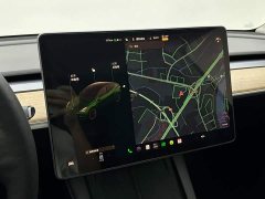 Tesla Model Y Long Range All-Wheel Drive - ფოტო 15