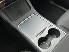 Tesla Model Y Long Range All-Wheel Drive - ფოტო 16