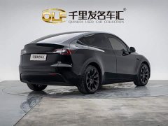 Tesla Model Y Long Range All-Wheel Drive - ფოტო 4