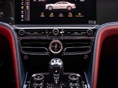 Bentley Flying Spur 4.0T V8 Standard Edition - ფოტო 11