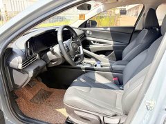 Hyundai Elantra 1.5L CVT GLX Elite - ფოტო 7