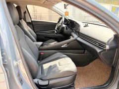 Hyundai Elantra 1.5L CVT GLX Elite - ფოტო 9