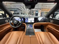 AITO M9 Extended Range Ultra 42kWh 6-Seater - ფოტო 12