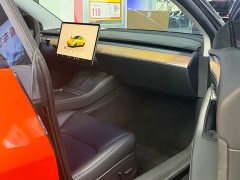 Tesla Model 3 Rear-Wheel Drive - ფოტო 4