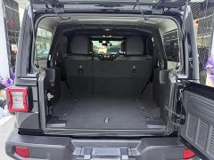 Jeep Wrangler 2.0T Highland Four-Door Edition - ფოტო 16