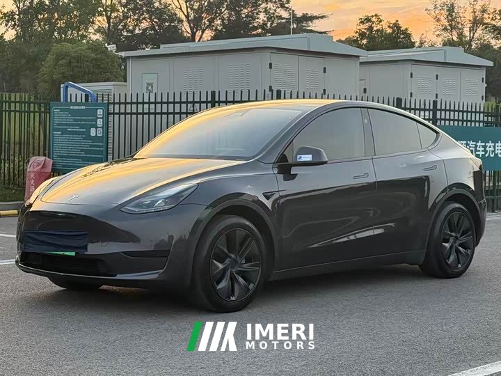 Tesla Model Y Rear-Wheel Drive - ავტომობილი ჩინეთიდან