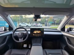 Tesla Model Y Rear-Wheel Drive - ფოტო 15