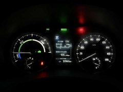 Toyota Alphard 2021 Hybrid 2.5L Premium Edition - ფოტო 15
