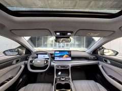 Geely Galaxy Xingyao 6 2026 125km Explorer Edition - ფოტო 9