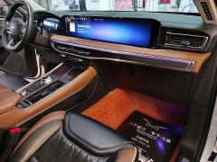 Ford Explorer EcoBoost 285 AWD Titanium 6-Seater - ფოტო 15