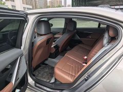 BMW i5 eDrive 35L Luxury Edition Premium Package - ფოტო 10