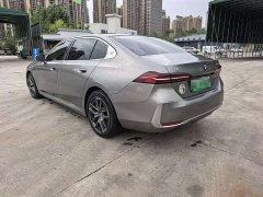 BMW i5 eDrive 35L Luxury Edition Premium Package - ფოტო 13