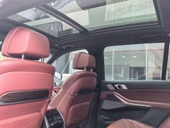 BMW X5 xDrive 40Li M Sport Package - ფოტო 11