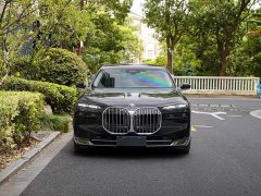 BMW 7 Series 740Li Premier Luxury Package - ფოტო 2