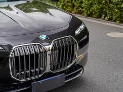 BMW 7 Series 740Li Premier Luxury Package - ფოტო 3