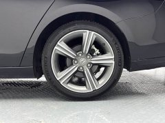Honda Accord 260TURBO Excellence Edition - ფოტო 17