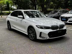 BMW 3 Series 325Li M Sport Package - ფოტო 3