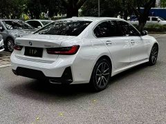 BMW 3 Series 325Li M Sport Package - ფოტო 9