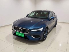 Volvo S60 B4 Smart Luxury Edition - ფოტო 1