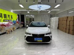 Toyota Avalon 2.0L XLE Premium Edition - ფოტო 2