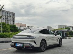 Xiaomi SU7 Rear-Wheel Drive Standard Edition - ფოტო 8
