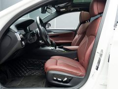 BMW 5 Series Facelift 530Li Luxury M Sport Package - ფოტო 10