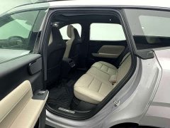 Volvo XC70 Plug-in Hybrid 2026 Two-Wheel Drive Long Range Core - ფოტო 8