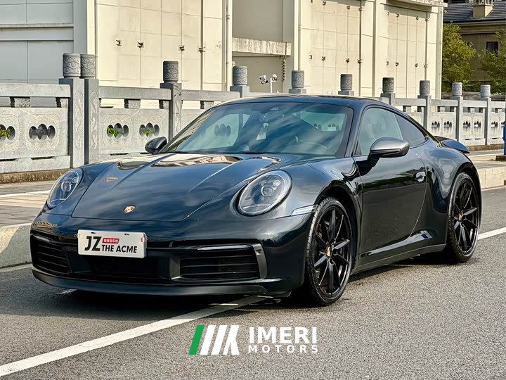 Porsche 911 Carrera 3.0T