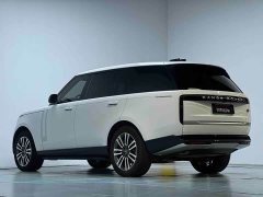 Land Rover Range Rover 3.0L V6 400PS Genesis Extended Wheelbase - ფოტო 18