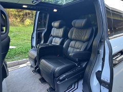 Honda Odyssey 2.0L e:HEV Luxury - ფოტო 12
