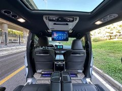 Honda Odyssey 2.0L e:HEV Luxury - ფოტო 20