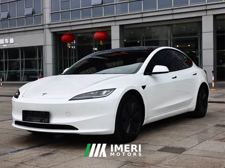 Tesla Model 3 Rear-Wheel Drive
