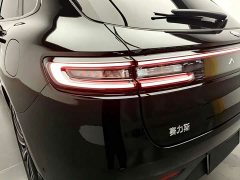AITO Wenjie M5 Extended Range AWD Ultimate Edition - ფოტო 19